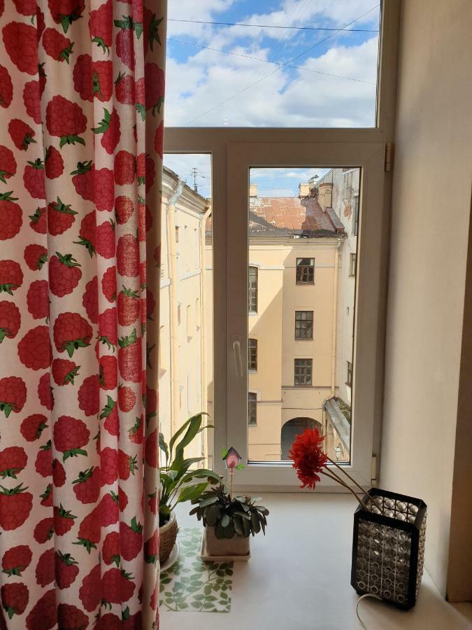 Arina Rodionovna Hostel Sankt Petersburg Exteriör bild