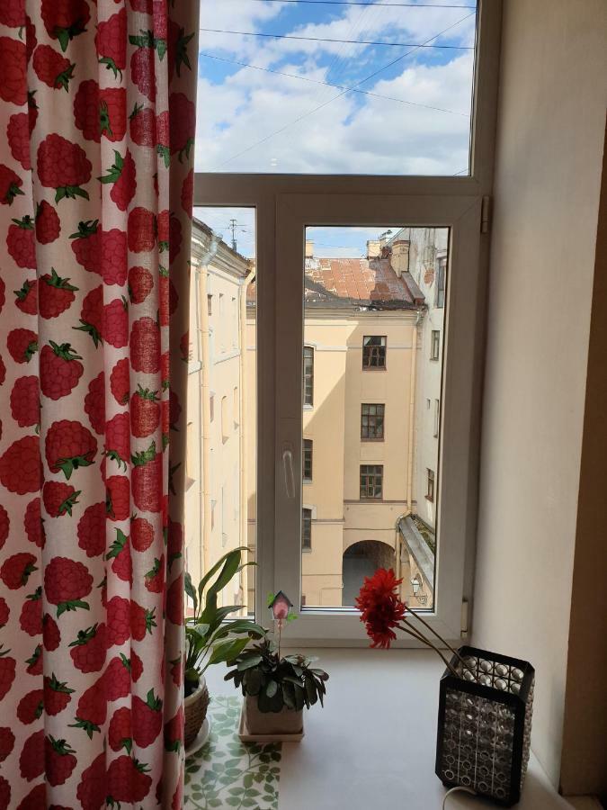 Arina Rodionovna Hostel Sankt Petersburg Exteriör bild